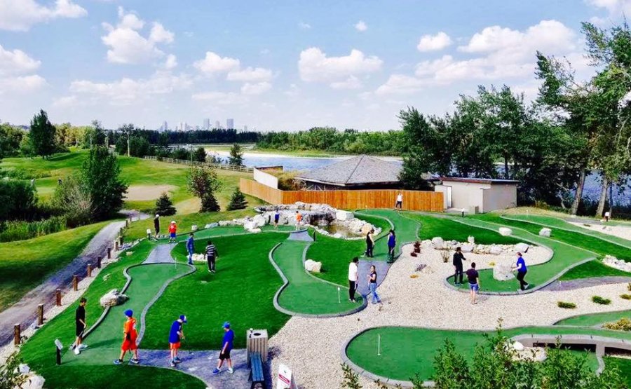 Golfuture YYC Mini Golf