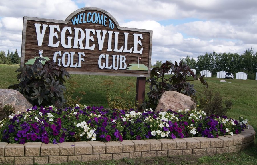 The Vegreville Kinsmen Golf Club